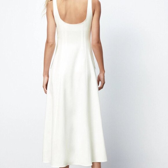 Zara Woman's Textured Dress Off-White Dress. 7385/309/251. Size M - Picture 2 of 9